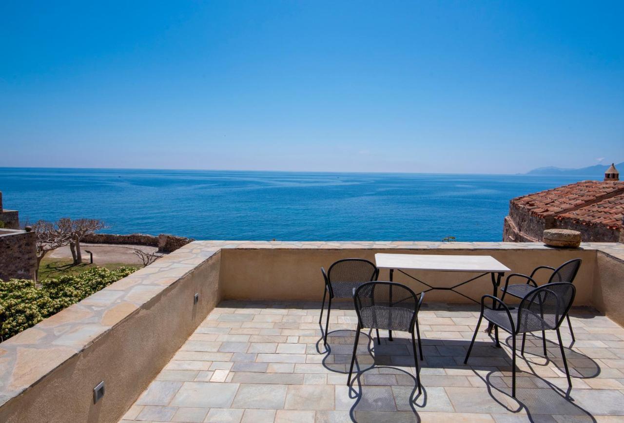 Goulas Traditional Guesthouse Monemvasia Bagian luar foto