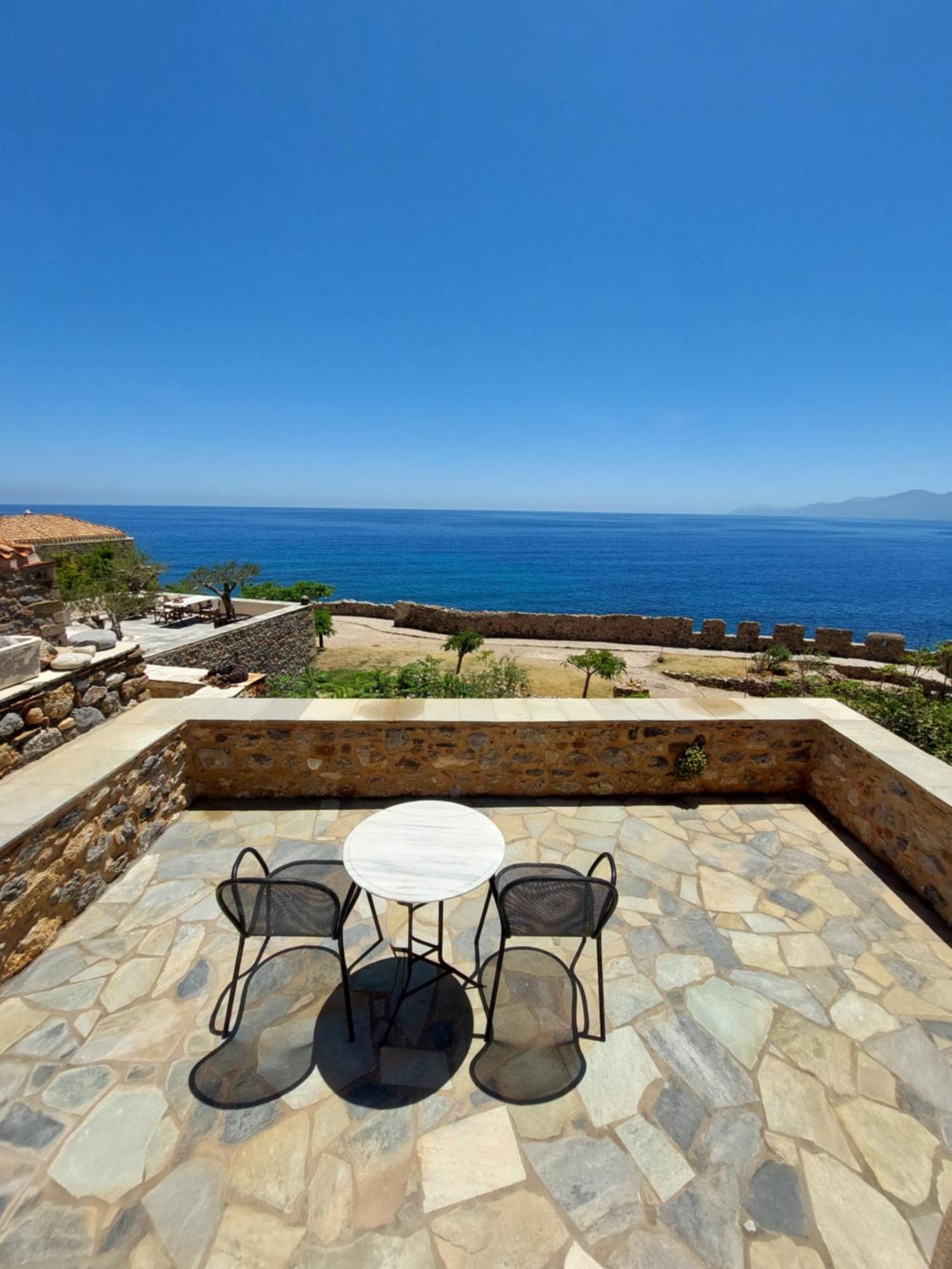 Goulas Traditional Guesthouse Monemvasia Bagian luar foto