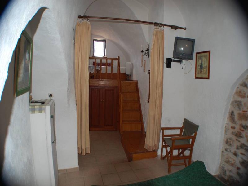 Goulas Traditional Guesthouse Monemvasia Bagian luar foto